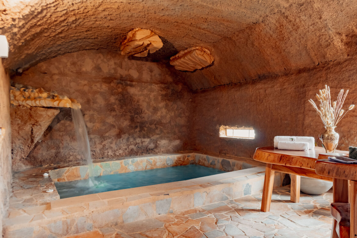 CAVERNA ESMERALDA – GUACATA